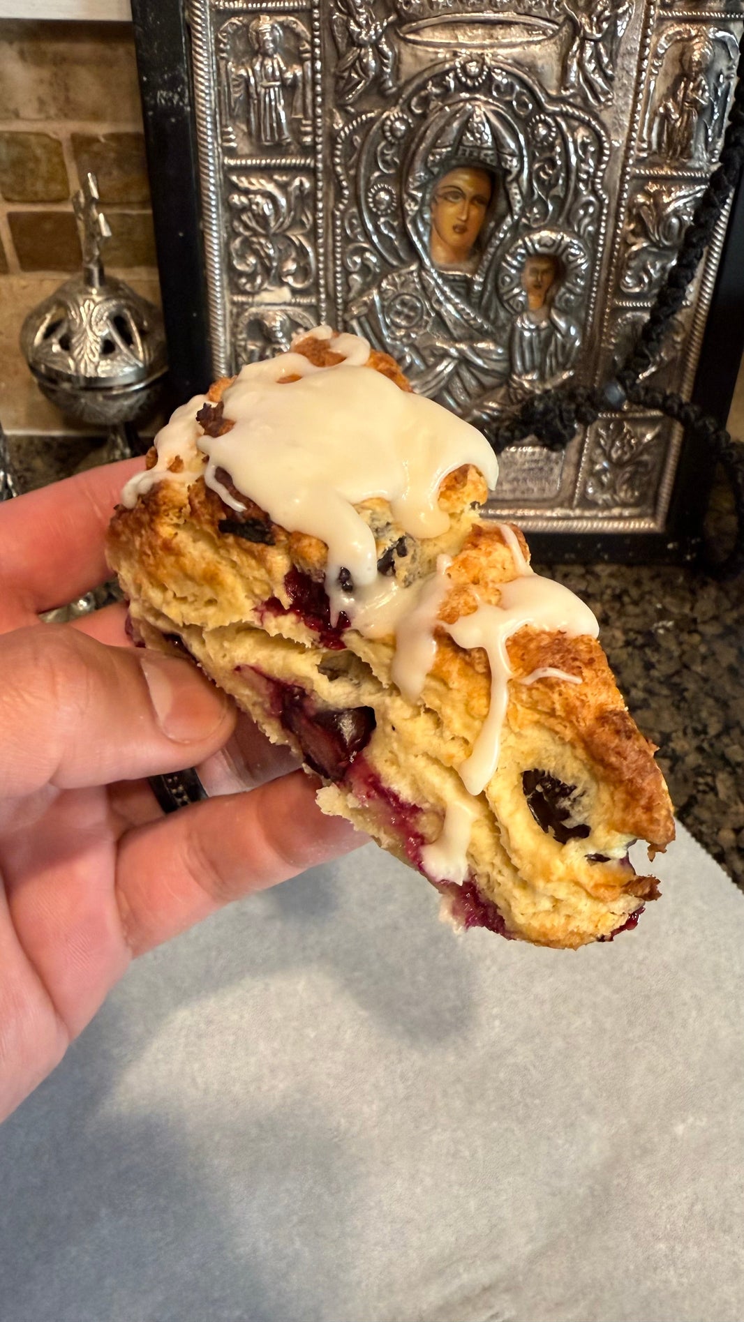 Sourdough blueberry scones with lemon vanilla drizzle
